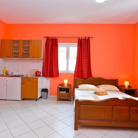 Veli Vrh 72 Apartment