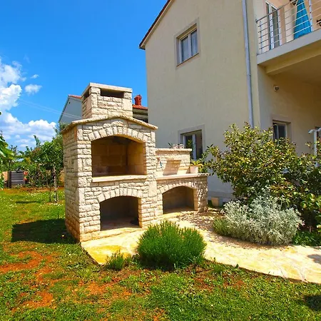 Veli Vrh 72 Apartment *